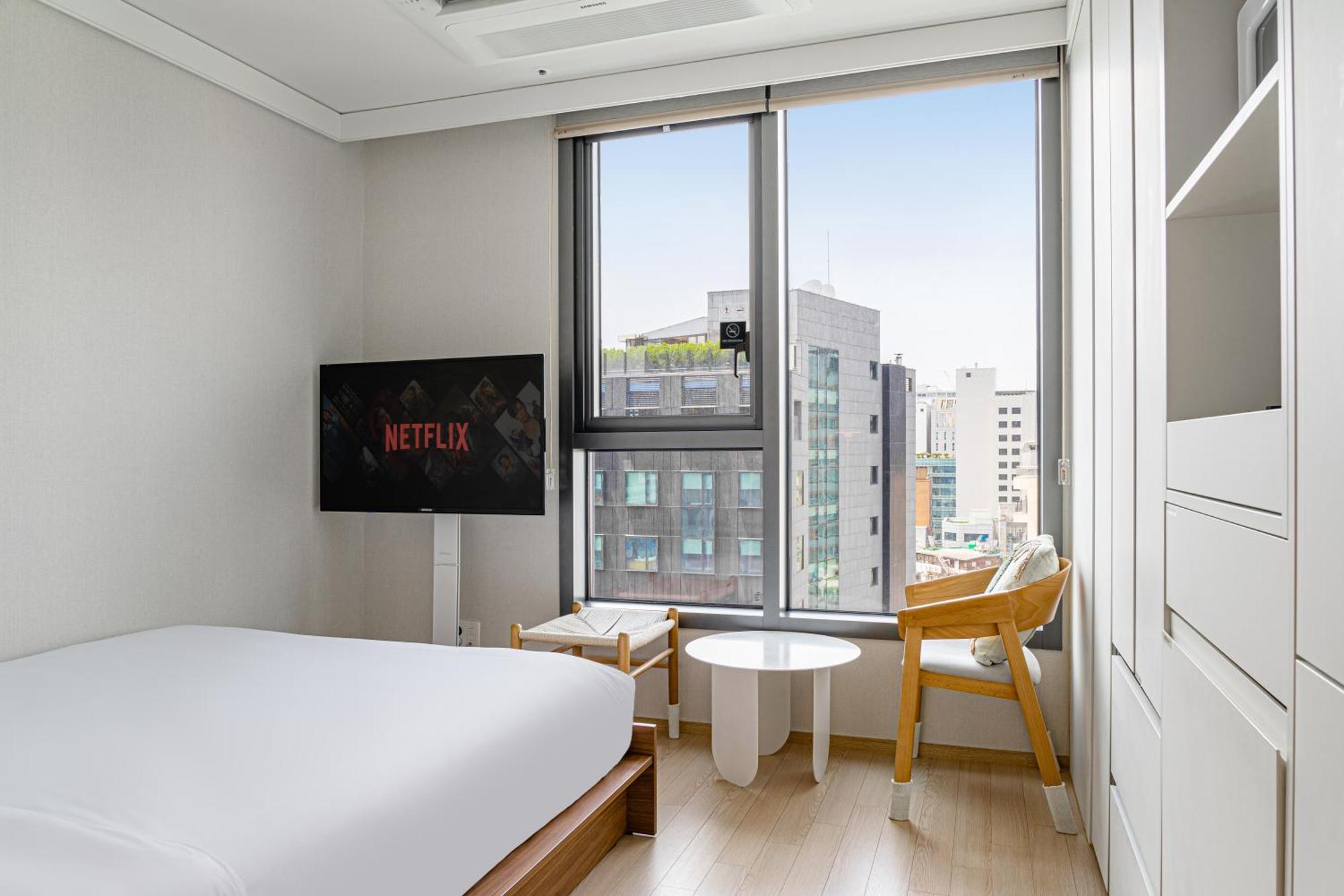 Urbanstay Myeongdong Сеул Экстерьер фото